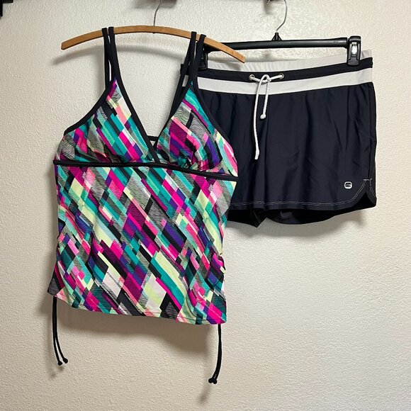 Free Country Tankini Top (XL) and Board Short‎ (L) 2 Piece Swim Set - Picture 1 of 14
